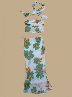 NWOT Fashion Boutique Floral Satin Set